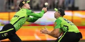 Daniel Sams Stretchered Off After Shocking Collision With Cameron Bancroft in Big Bash League - عرب بريس