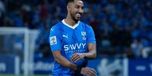 سالم الدوسري أفضل لاعب فى مباراة الهلال وبرسبوليس - عرب بريس