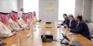 الخريف يبحث مع مجموعة TATA الهندية فرص التعاون في الصناعات العسكرية والطيران والإلكترونيات - عرب بريس