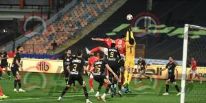 بنتايج يفوز بجائزة أفضل لاعب في مباراة الأهلي والزمالك - عرب بريس