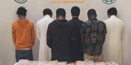 إحباط تهريب (41) كجم من الحشيش ويقبض على مهربيها ومستقبليها بـسقام - عرب بريس