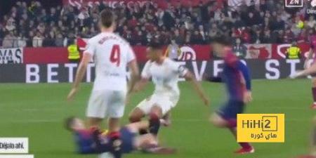 اخبار الرياضة فيديو: تفاصيل.. كيف انتهى تدخل لاعب برشلونة ببطاقة حمراء؟