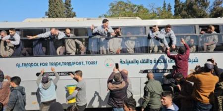 بالأسماء: قائمة الأسرى الفلسطينيين المقرر الإفراج عنهم اليوم السبت من السجون الإسرائيلية - عرب بريس