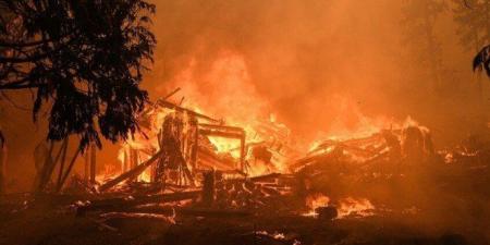 أخبار الرياضة - المغرب.. حريق ضخم يلتهم سوقًا شعبيًا في طنجة مخلفًا خسائر جسيمة.. فيديو - عرب بريس