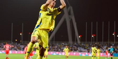 ماذا فعل كريستيانو رونالدو مع جماهير النصر بعد صافرات الاستهجان ضد ماني؟ - عرب بريس