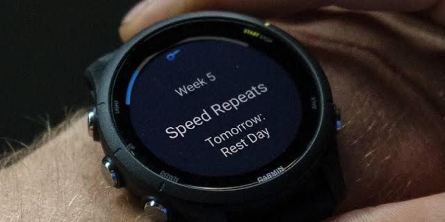 Garmin تطلق تحديثًا جديدًا لساعاتها الذكية مع تحسينات لـ Garmin Coach واستعداد التدريب - عرب بريس