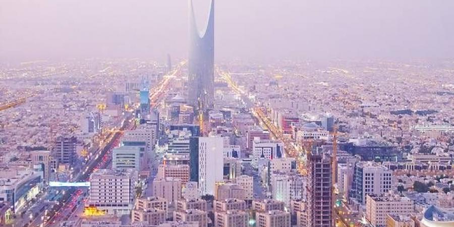 أمين منطقة الرياض يطلق عقودًا تنموية لـ 15 مشروعًا - عرب بريس