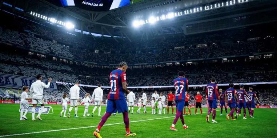 مباراه برشلونه وريال مدريد.. بث مباشر القنوات الناقلة وتشكيلة كلاسيكو الأرض في نهائي السوبر الإسباني - عرب بريس