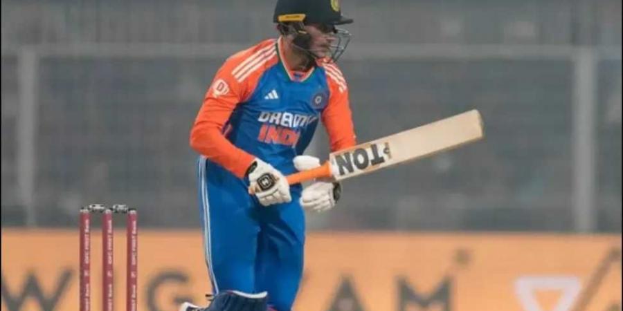 Cricket Feature: Abhishek Sharma Shines in england vs india 1st T20I, Credits Gautam Gambhir and Suryakumar Yadav - عرب بريس