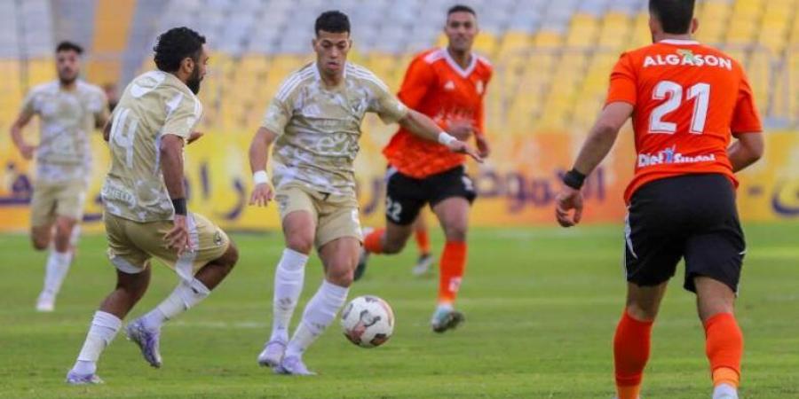 أخبار الرياضة - تعادل الأهلي يفتح الباب أمام الزمالك لتصدر الدوري - عرب بريس