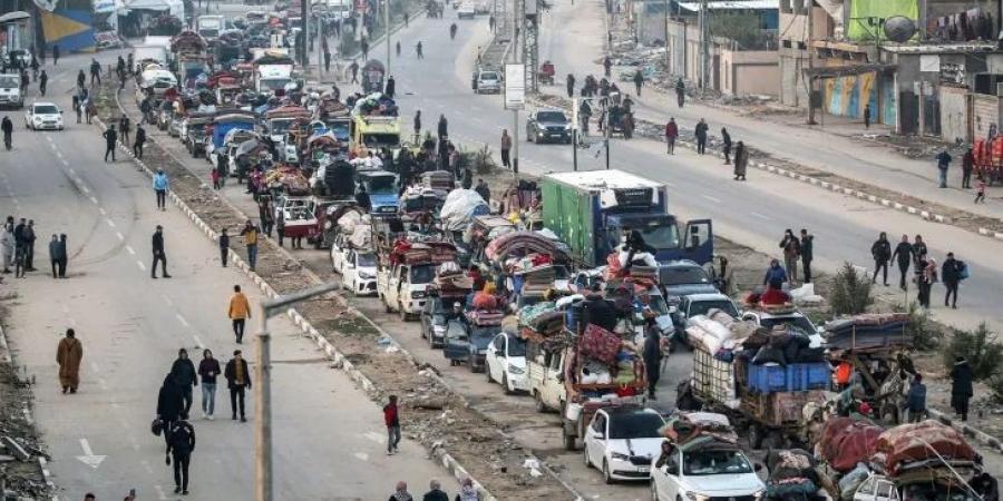 البرغوثي: كطائر العنقاء.. الفلسطينيون يتحدون الدمار بالعودة إلى ديارهم - عرب بريس