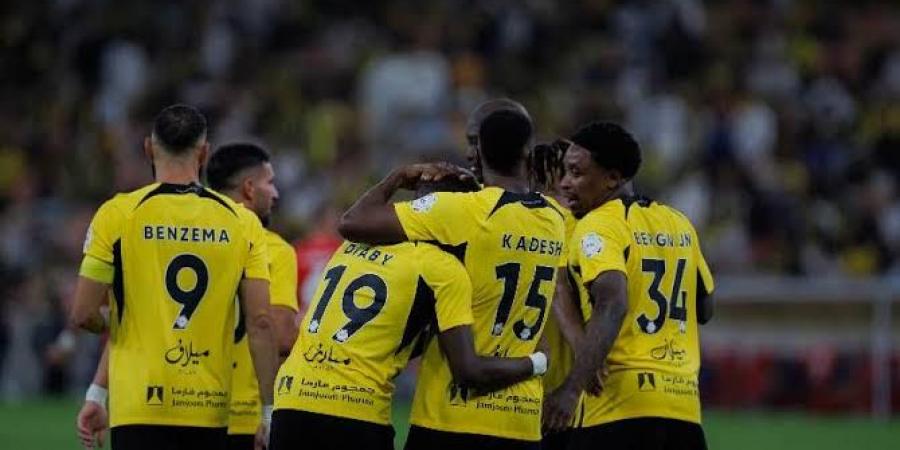 الدوري السعودي| تعرف على معلق مباراة اتحاد جدة ضد ضمك - عرب بريس