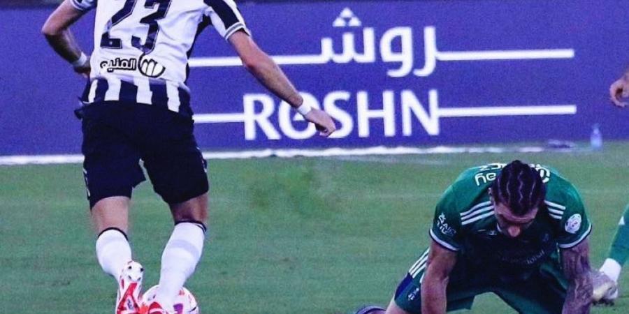 فاتح تريم يكشف موقف يانيك كاراسكو من المشاركة أمام الاتفاق - عرب بريس