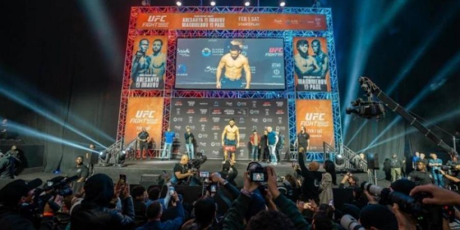 المقاتلون يجتازون مرحلة الوزن استعدادًا لنزالات UFC في الرياض - عرب بريس