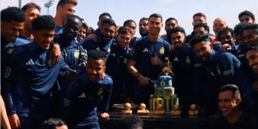 النصر يفاجئ رونالدو في عيد ميلاده الـ40 - عرب بريس