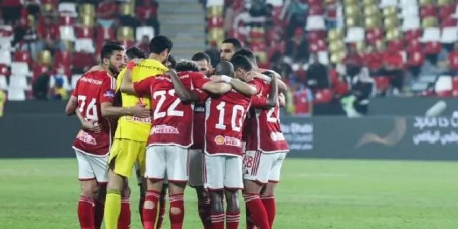 استبعاد نجم الأهلي من مباراة الزمالك بقرار من كولر - عرب بريس